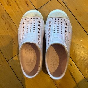 Light pink Natives size C10 GUC
